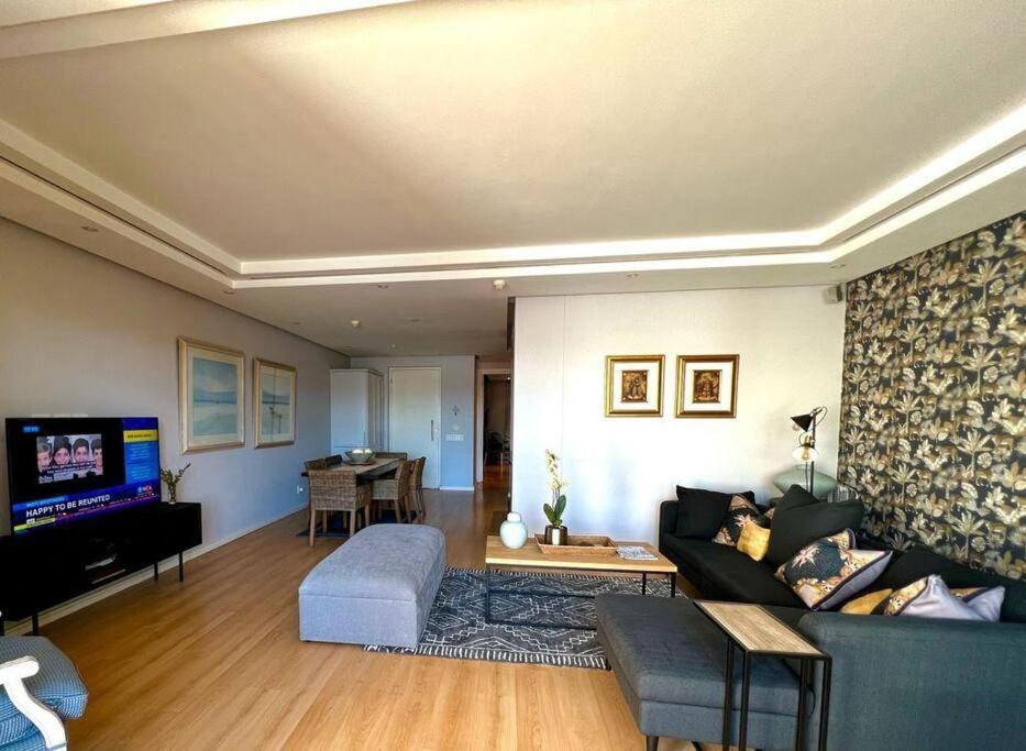 Parama 003 Secure, Luxurious Waterfront Apartment Cape Town Dış mekan fotoğraf